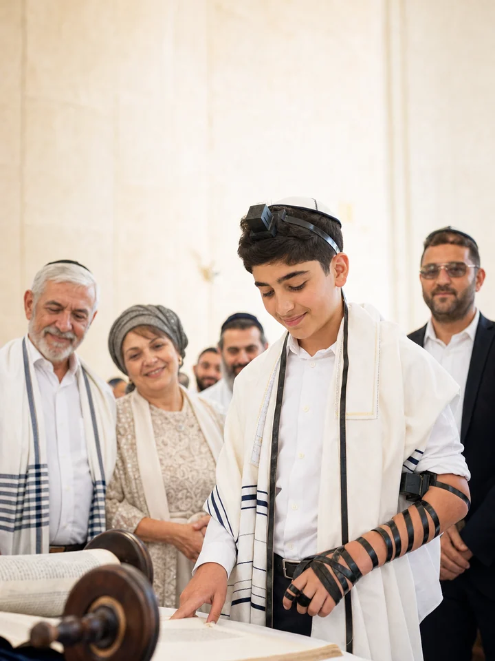 כל אחד מקבל את החצי שהוא פספס